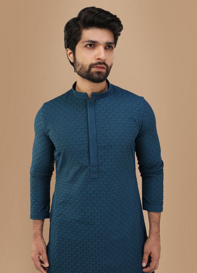 alt message - Manyavar Men Berry Blue Chikankari Kurta Set image number 0